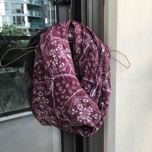 Burgundy infinity scarf